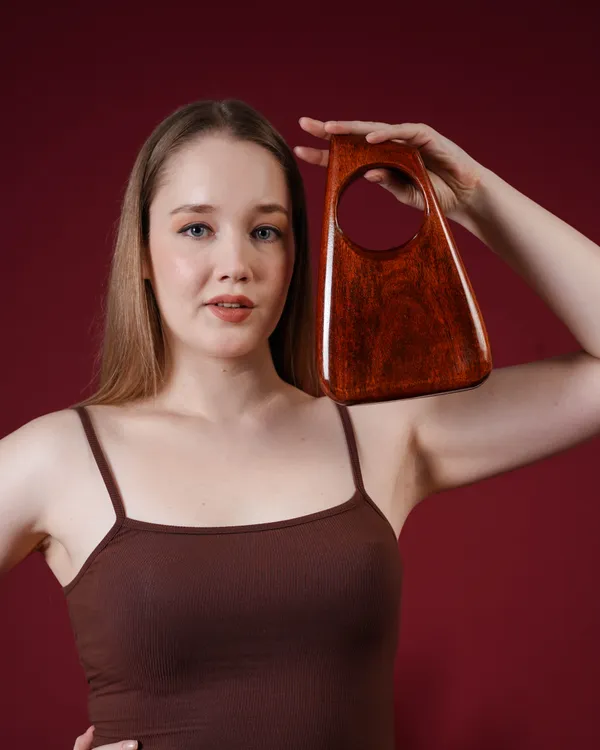 Arbour_Arc_Wooden_Clutch